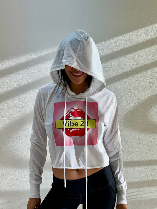 Vibe 28 Graphic Hooded LIPS