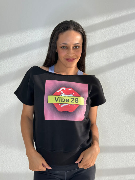 Vibe 28 Graphic Off Shoulder LIPS